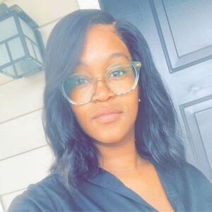 Meet your Posher, Margeme